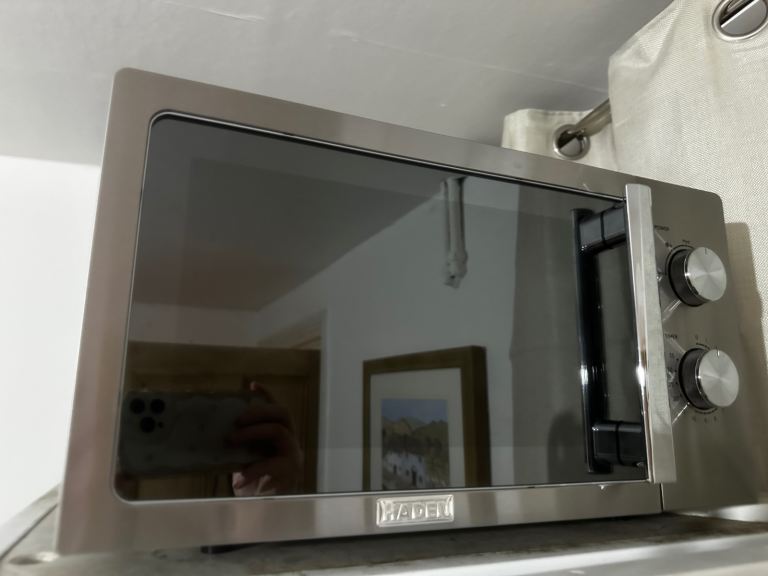 Brand new microwave. 