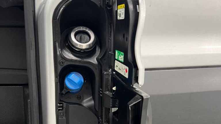  Ford Transit 2.0 EcoBlue Hybrid 130ps H2 Trend Van Medium Roof Van Diesel Manual