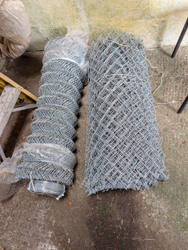 Hampton Chain Link Fencing - New, 900mm x 25m