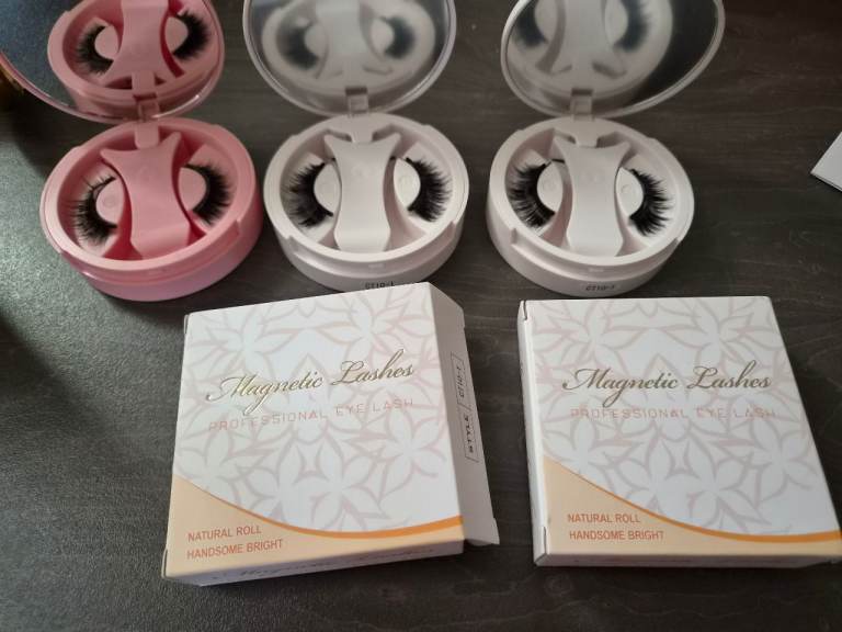 BNIB magnetic eye lashes