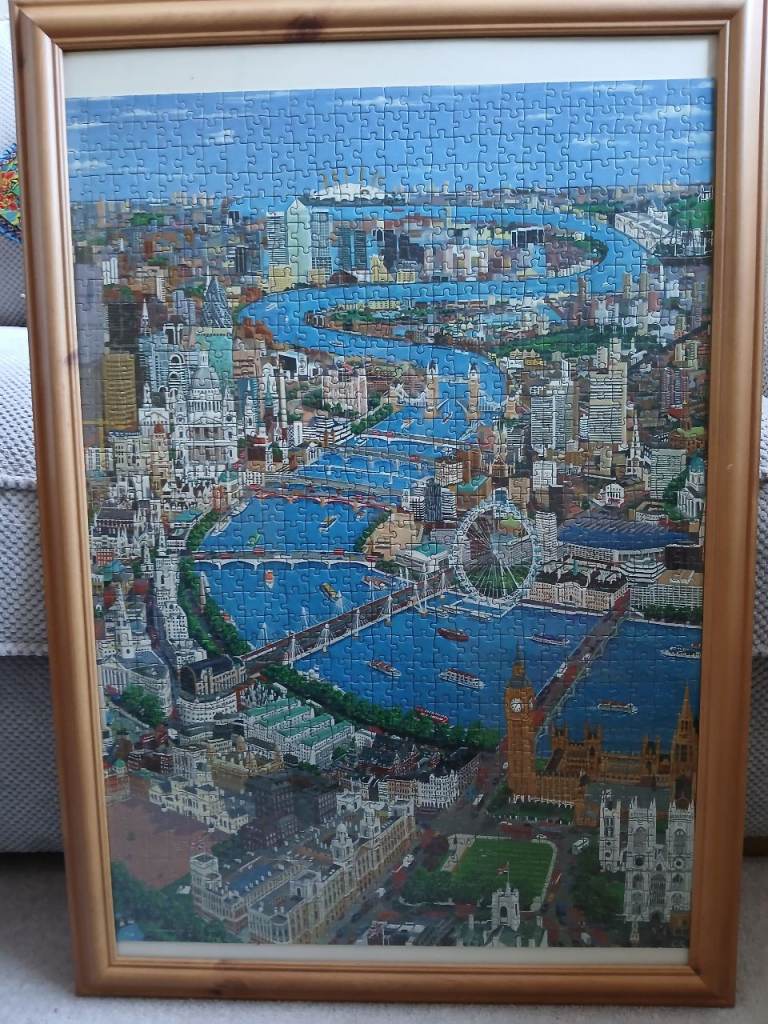 Framed London Jigsaw Puzzle – Good Condition