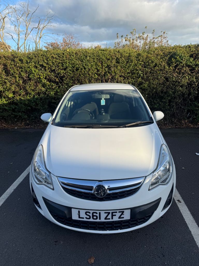 Vauxhall, CORSA, Hatchback, 2011, Manual, 998 (cc), 3 doors