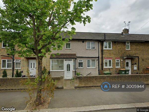 3 bedroom house in Churchill Road, London, E16 (3 bed) (#3005944)
