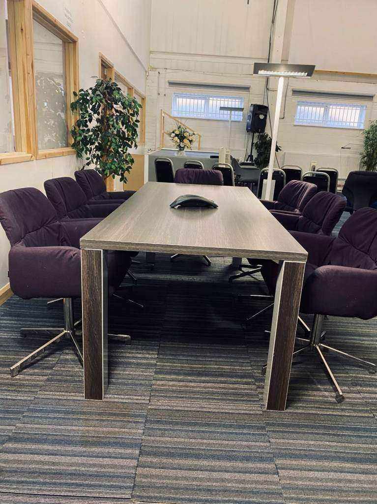 D=200cm W=90cm H=73cm Dark Walnut Office Meeting Table Boardroom Table Conference Table