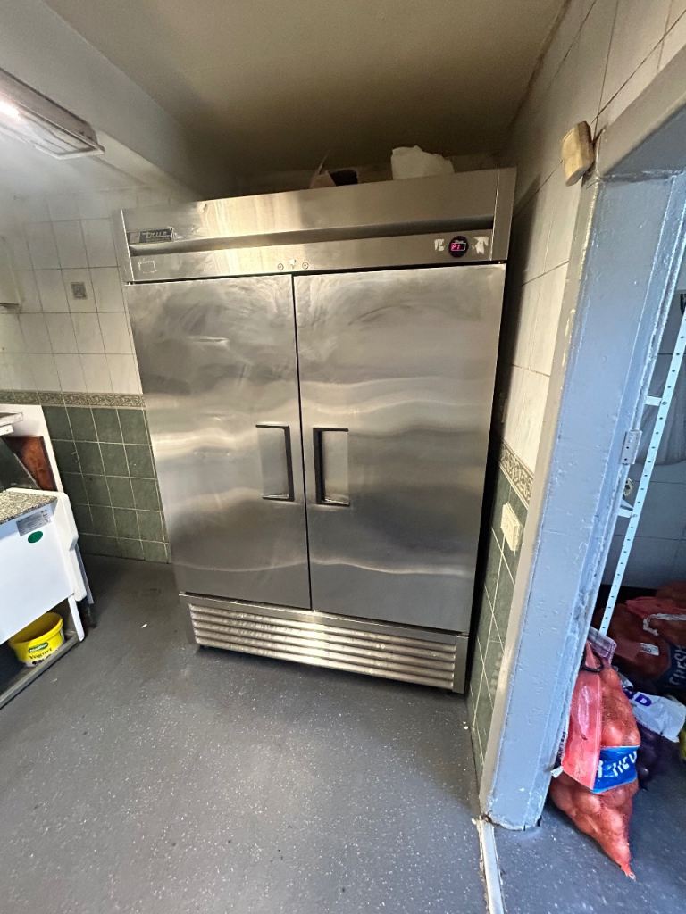 TAKEAWAY EQUIPMENT CLEARANCE(Description for prices)