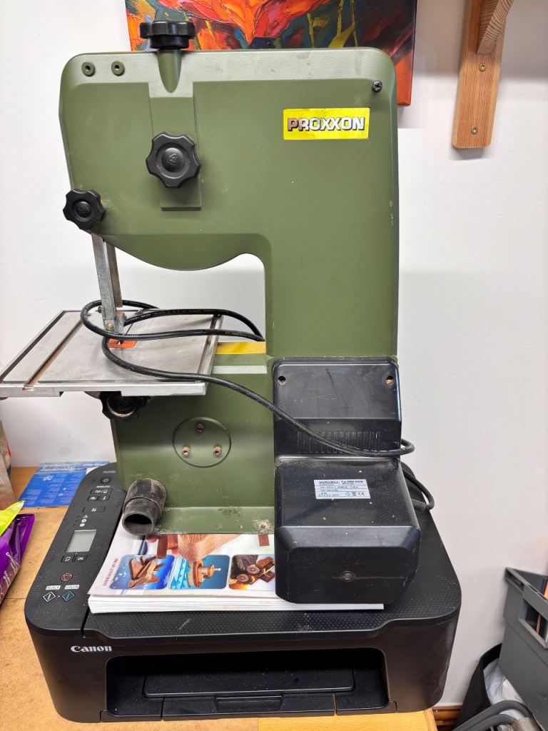 Proxxon MBS 240/E band saw
