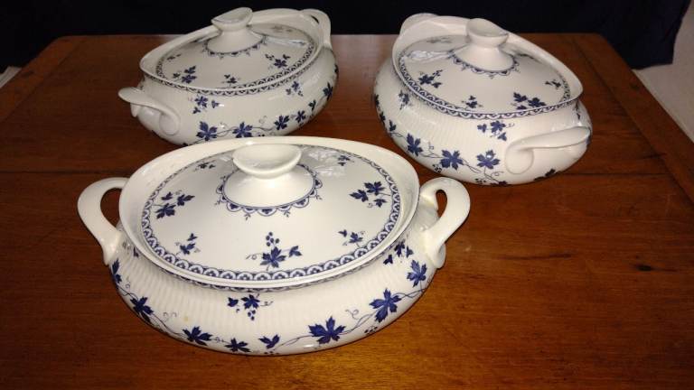 Royal Doulton Yorktown Vegetable tureens