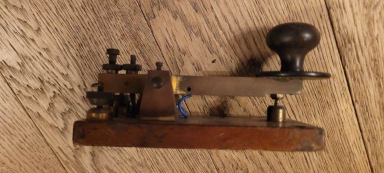 Vintage 1938 RAF  Ham Radio Morse Code Straight Key Unit