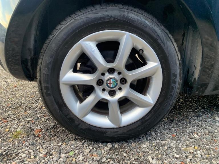  Alfa Romeo Mito 1.4 8V Progression 3dr Petrol