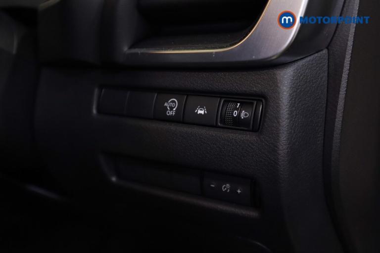 2022 Nissan Qashqai 1.3 DiG-T MH Acenta Premium 5dr SUV Petrol Manual