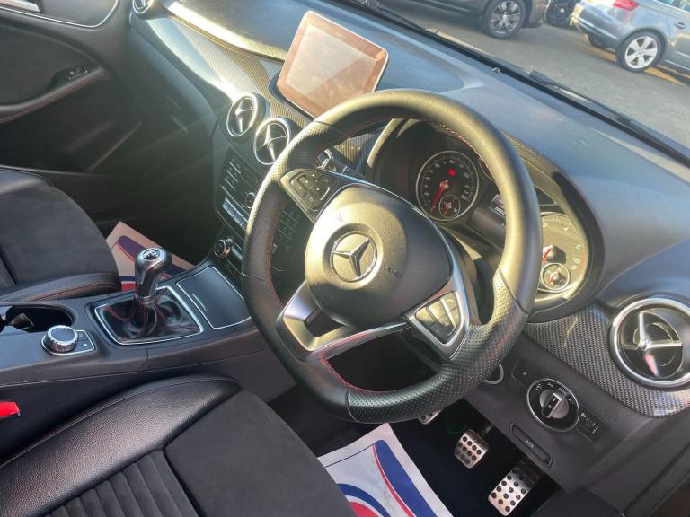 2017 Mercedes-Benz B Class 1.5 B180d AMG Line Euro 6 (s/s) 5dr MPV Diesel Manual