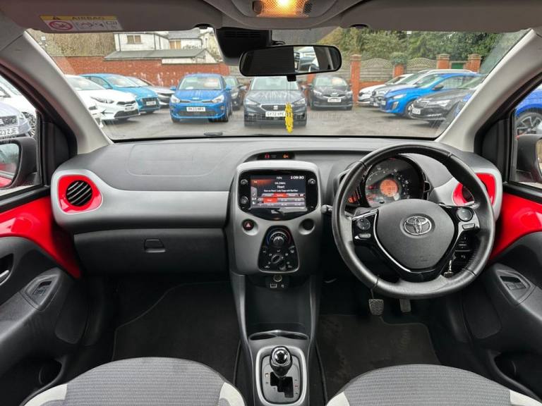 2020 Toyota AYGO 1.0 VVT-i X-Play TSS 5dr x-shift HATCHBACK PETROL Automatic