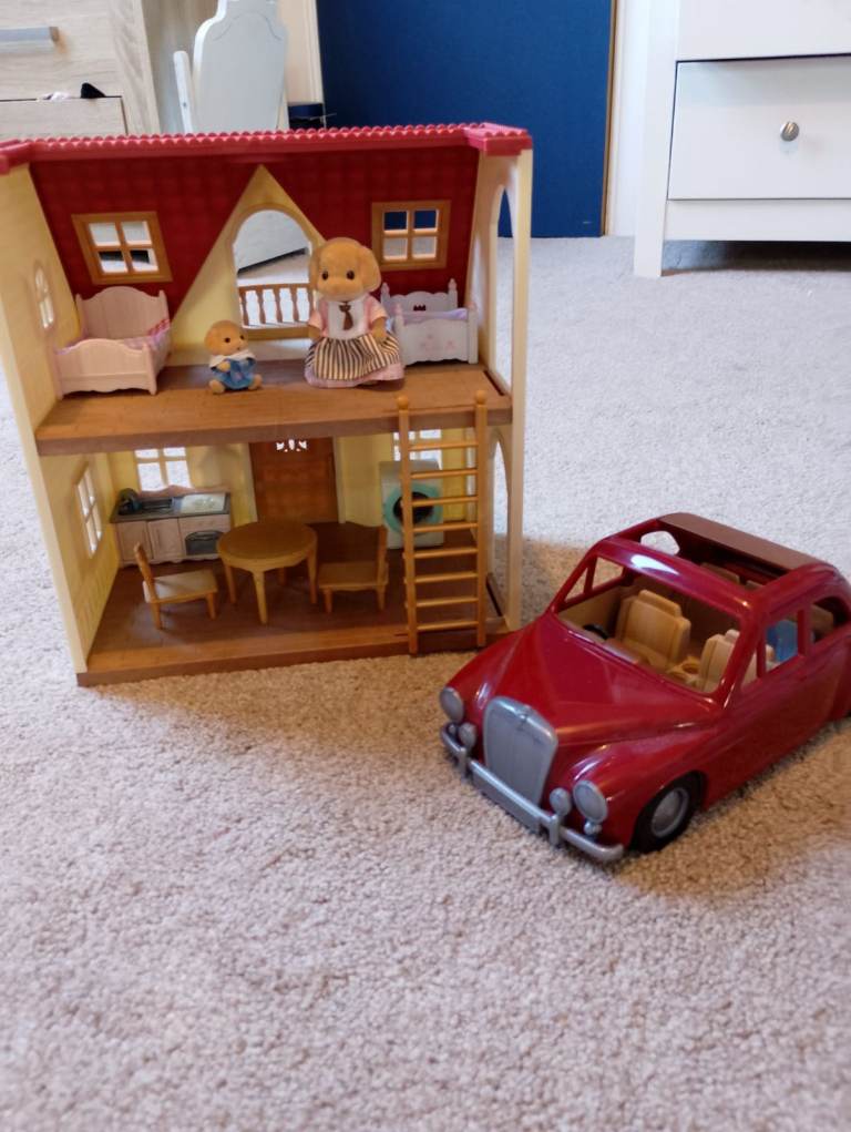 Sylvanian Families House and Car