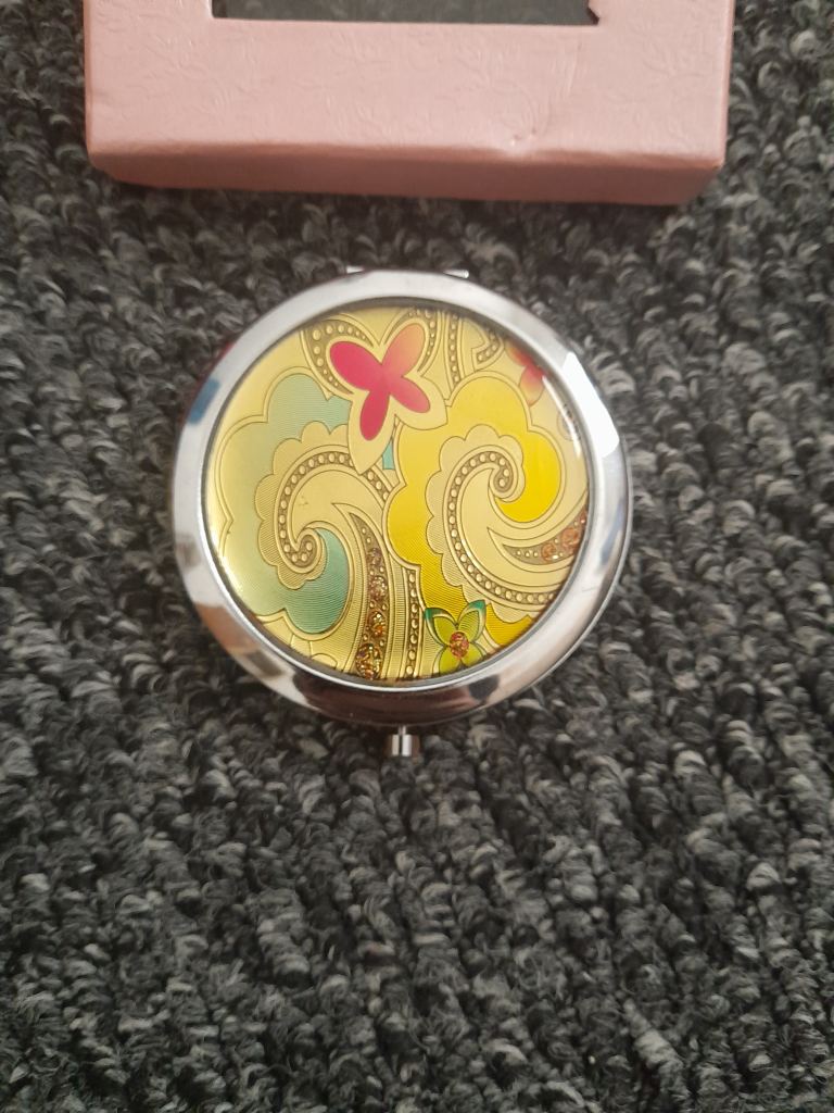 Compact Mirror - Paisley Floral Design, New in Box