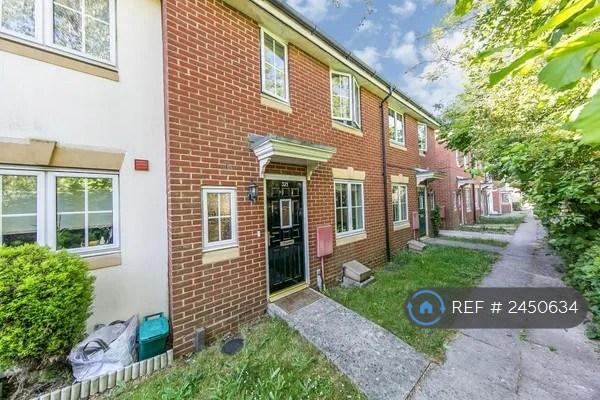 3 bedroom house in Mill Road, Colchester, CO4 (3 bed) (#2450634)