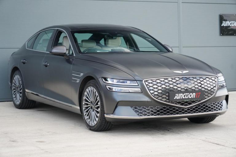 2023 Genesis G80 Dual Motor 87.2kWh Luxury Auto AWD 4dr SALOON Electric Automatic