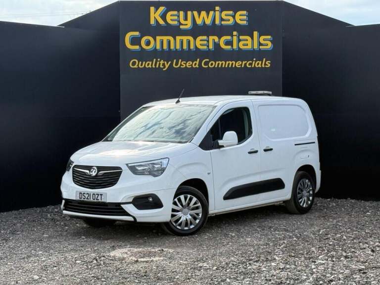2021 Vauxhall Combo 1.5 Turbo D 2000 Sportive Panel Van 5dr Diesel Manual L1 H1 Euro 6 (100 ps) P...