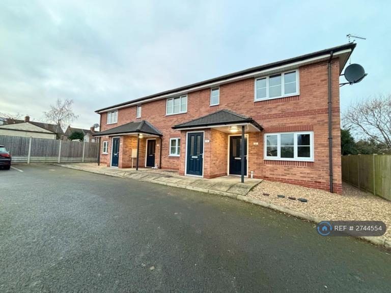 1 bedroom flat in St. Andrews Court, Countesthorpe, Leicester, LE8 (1 bed) (#2744554)