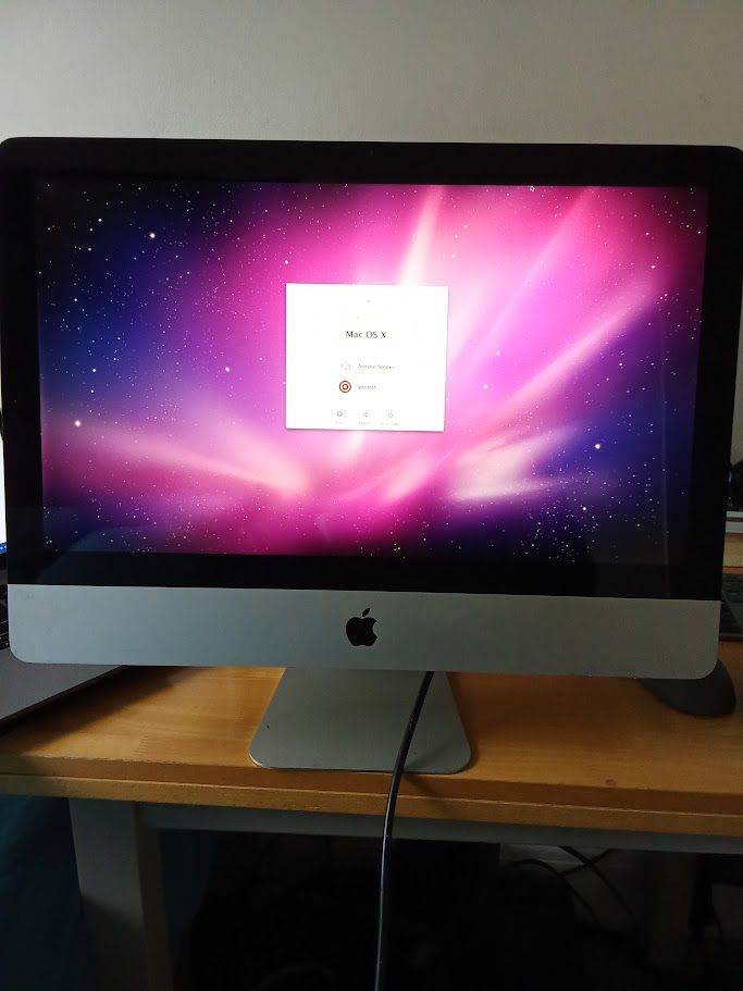 Mac Desktop Computer - Apple LED Cinema Display 27-inch monitor