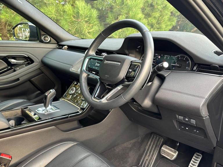 2022 Land Rover Range Rover Evoque 1.5 P300e 12.2kWh R-Dynamic SE Auto 4WD Euro 6 (s/s) 5dr ESTAT...