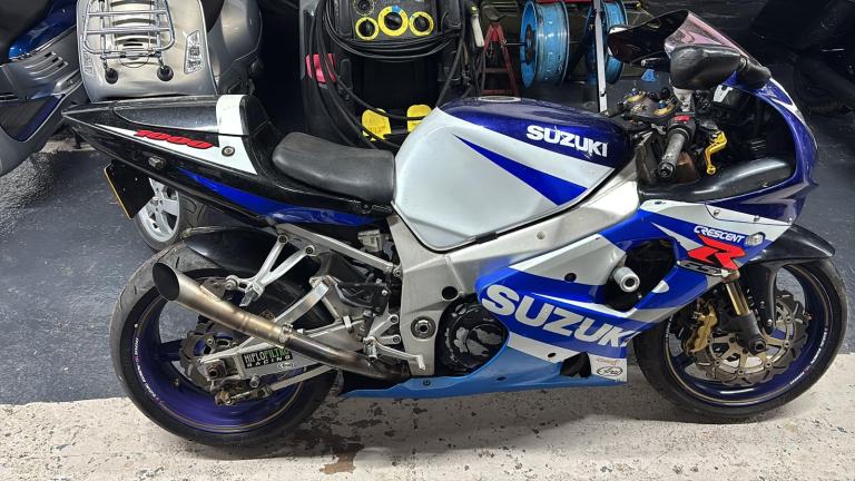 SUZUKI GSXR1000 PX TO CLEAR WINTER PROJECT BIKE TRACK BIKE 