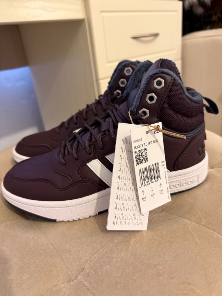 Adidas men hoops 3.0 mid wtr burgundy color size 5