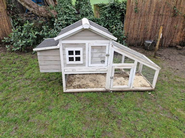 Chicken coop