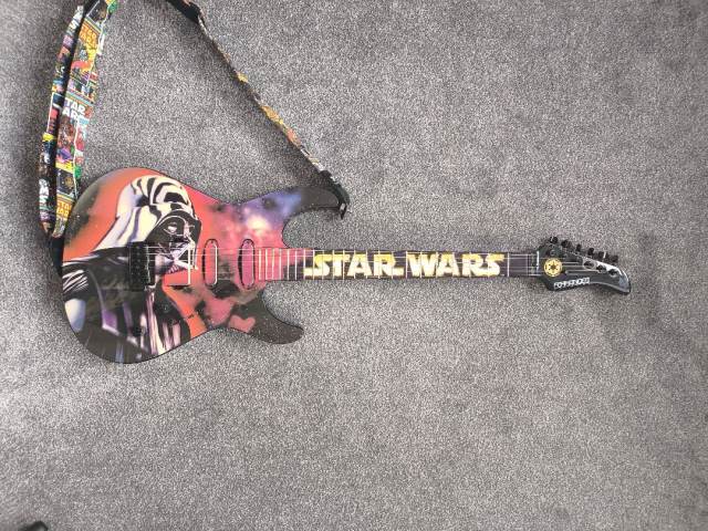 Fernandes ltd ed Star Wars Darth Vader RetroRocket | in Market