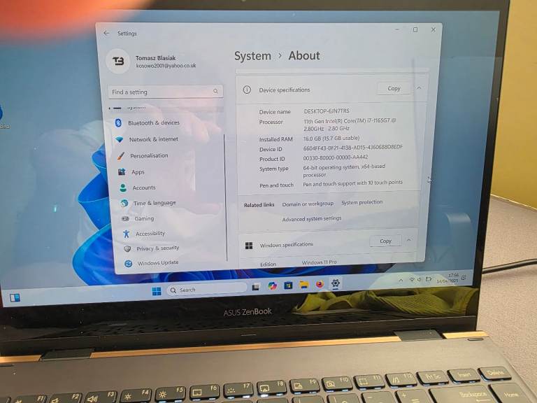 Asus Zenbook Flip S UX371E, Intel i7-1165G7, 16GB DDR4 RAM, 13.3 "Laptop 