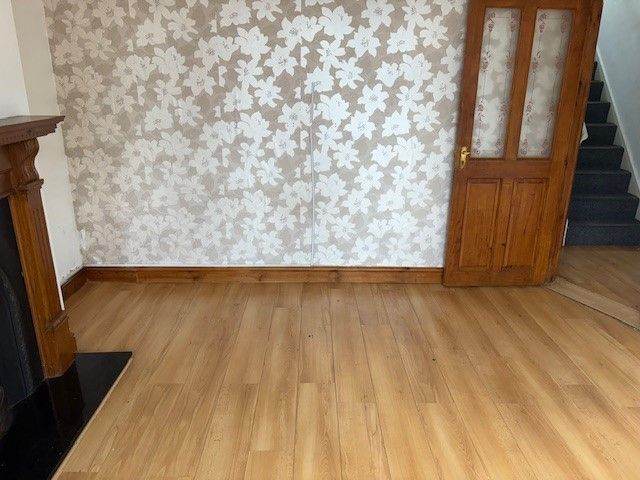 Two bedroom family home located in the Saints Area of Luton with two receptions