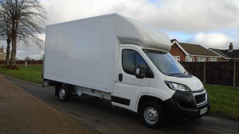 2020 Peugeot Boxer 2.2 BlueHDi luton l3 165ps Plus Luton Diesel Manual