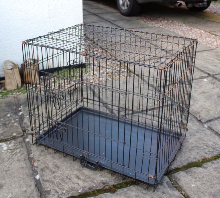 COLLAPSIBLE METAL DOG CAGE 