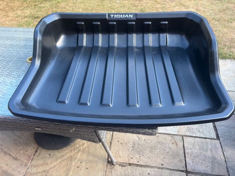VW TIGUAN BOOT LINER