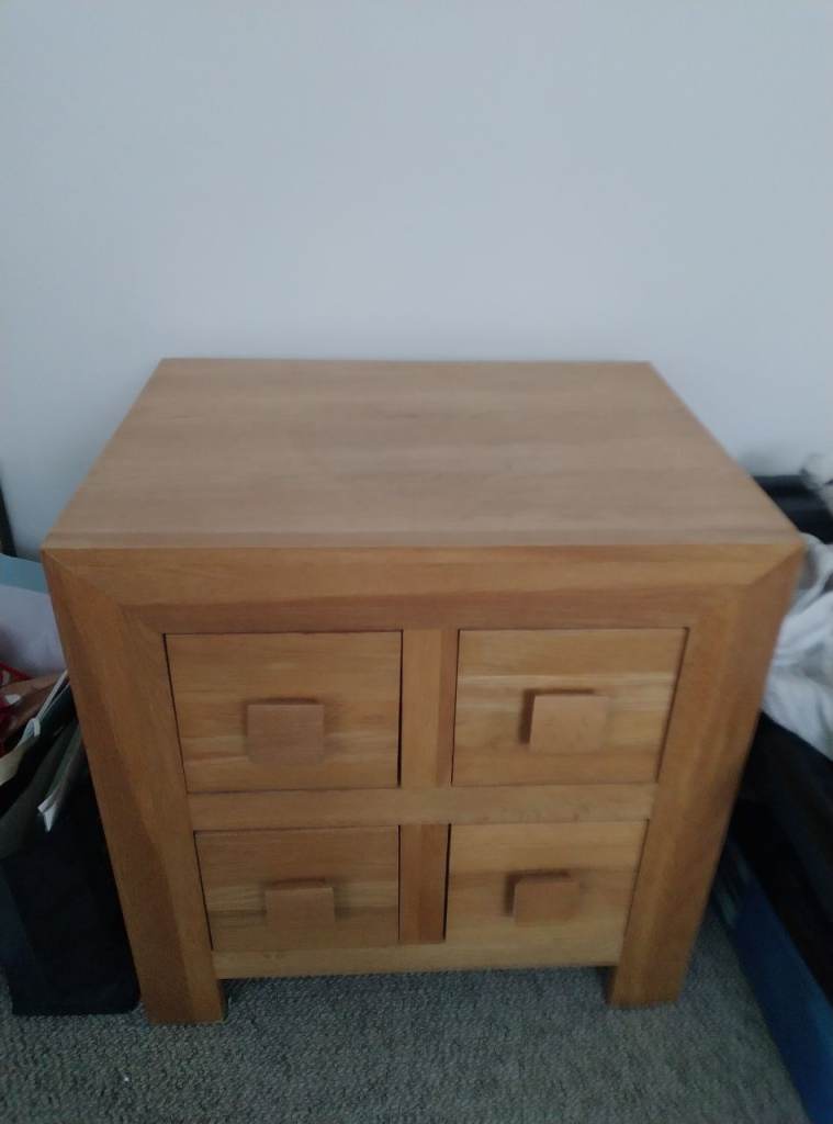 Solid oak bedside cabinet 52x40x54cm H