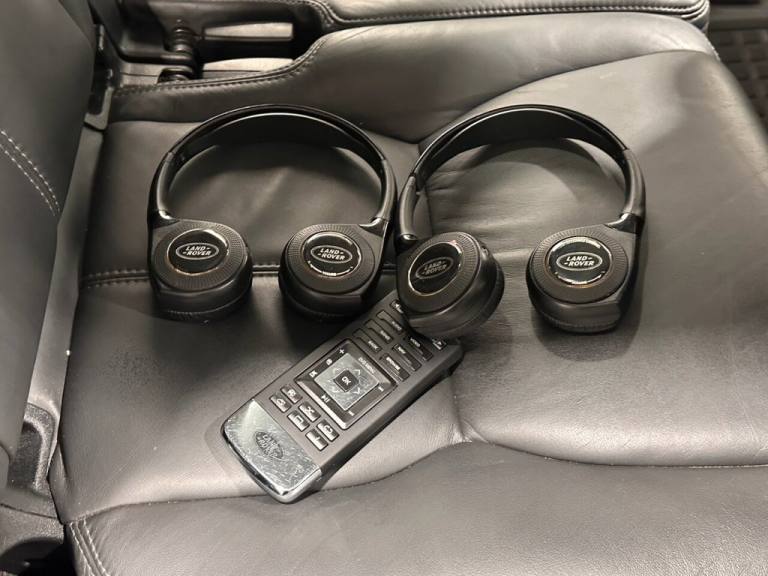 2016 Land Rover Discovery 4 3.0 SD V6 HSE Luxury SUV 5dr Diesel Auto 4WD Euro 6 (s/s) (256 bhp) E...