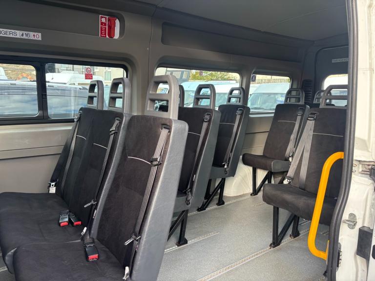 2013 Peugeot Boxer  2.2 HDi 440 Window Van 4dr Diesel Manual FWD L4 H2 (130 bhp) Minibus Diesel M...