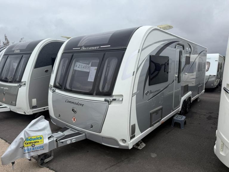 2017 Buccaneer Commodore Twin Axle Island Bed Silver Alde