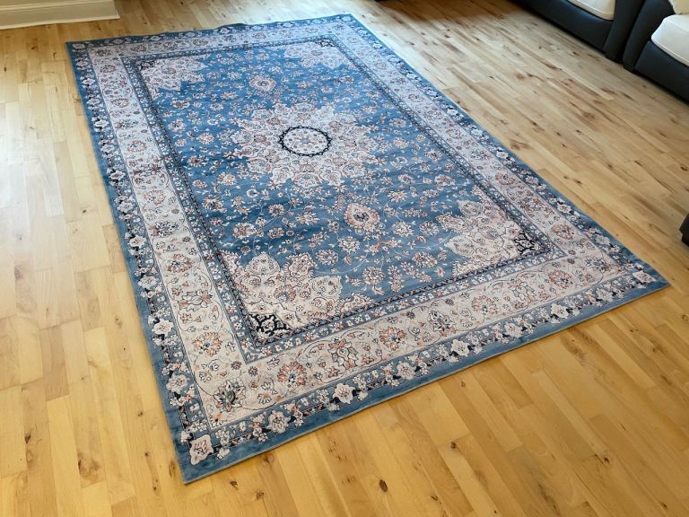 Rug