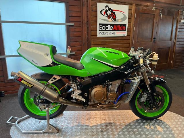 1994 KAWASAKI ZXR 750 L ,CLASSIC RACE /TRACK BIKE, IMMACULATE | in