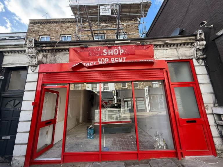 A3 Shop To Let on Hornsey Road – Prime Retail Unit To Let