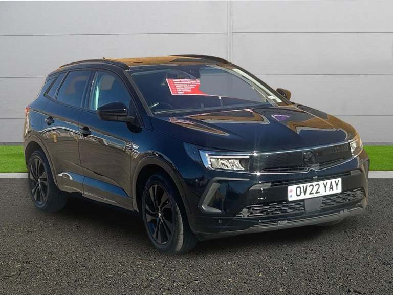 2022 Vauxhall Grandland Hatchback Petrol Manual