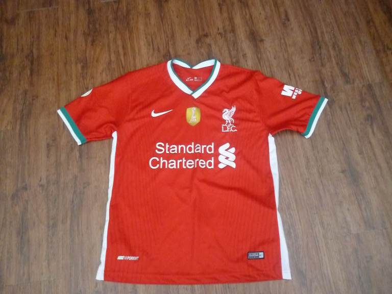Nike Liverpool FC 2019/20 Home Shirt S FIFA Club World Cup Winners Patch 96