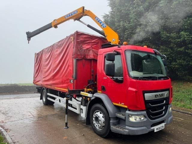 2018 18 DAF LF 260 Euro 6 24ft sliding roof flat bed Effer 100 remote crane