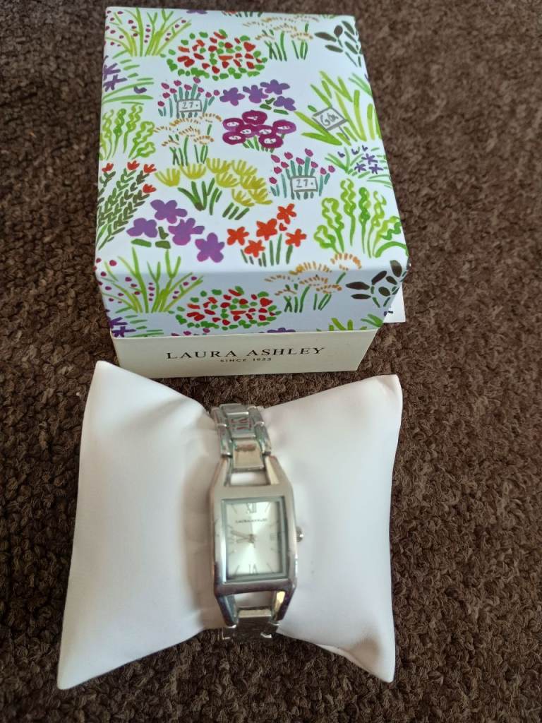 £12 Laura Ashley ladies girls watch 