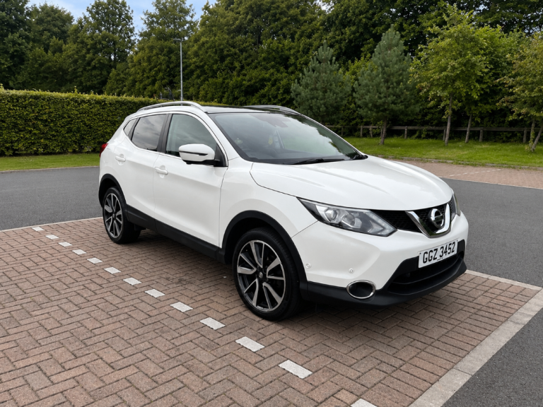 Nissan, QASHQAI, Hatchback, 2017, Manual, 1461 (cc), 5 doors