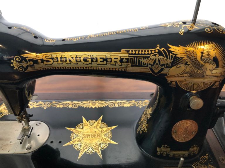 A vintage Singer sewing machine model 15K Sphinx India export 