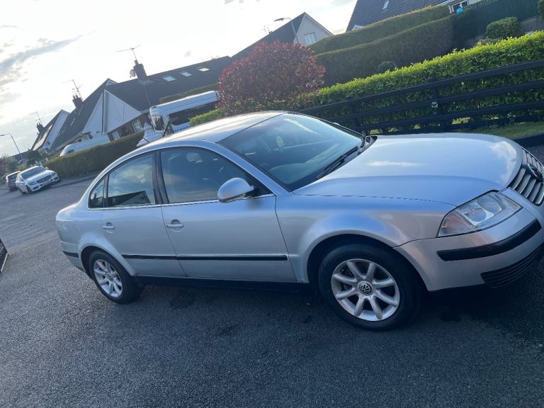Volkswagen, PASSAT, Saloon, 2004, Manual, 1896 (cc), 4 doors