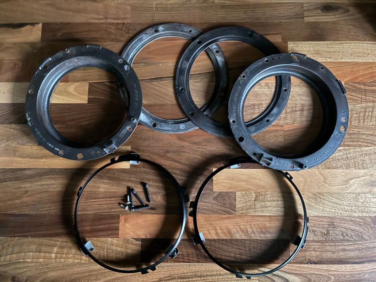 Land Rover Defender Headlamp Bowl & Bezel Headlights