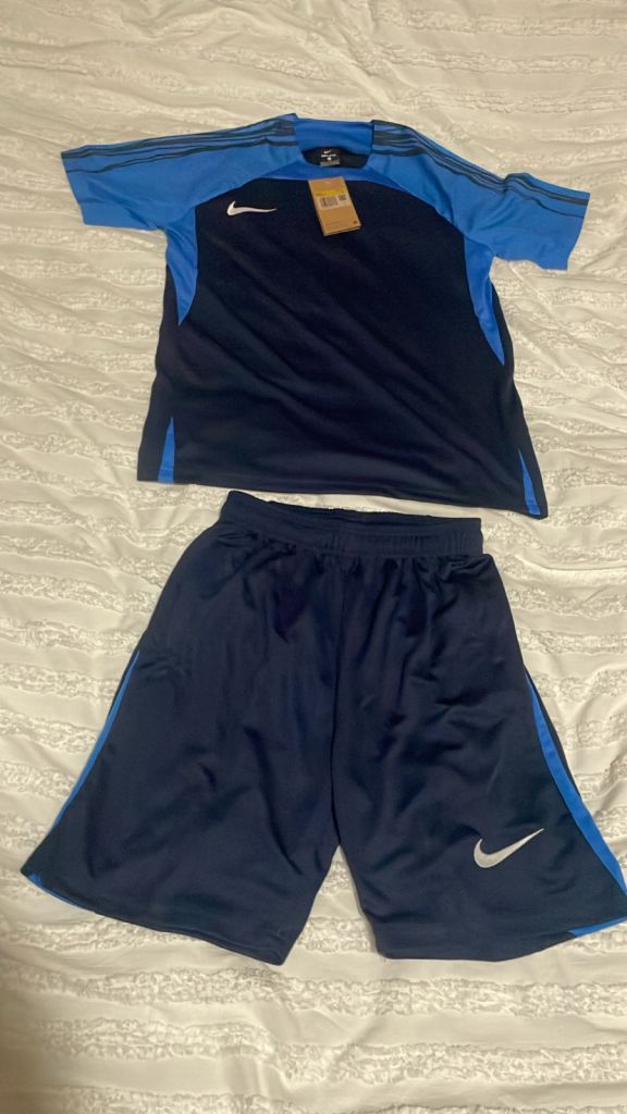Nike short set dri fit size S men’s 
