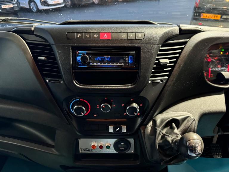 2018 Iveco Daily CHERRY PICKER 2.335S12 3500KG NO VAT! CHASSIS CAB Diesel Manual